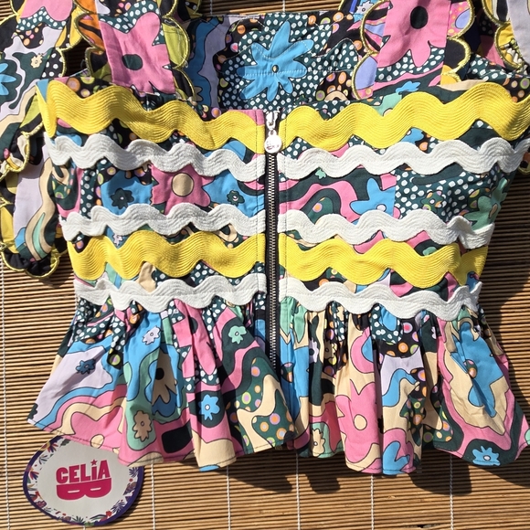 NEW Celia B Colorful Wavy Piping Top Blouse M - Picture 8 of 9